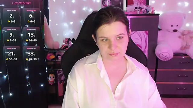 AmyVibess online show from 9, 9, 2025