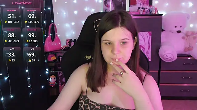 AmyVibess online show from 14, 9, 2025