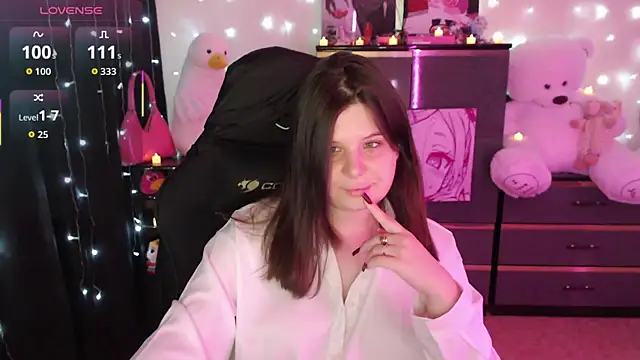 AmyVibess online show from 5, 10, 2025