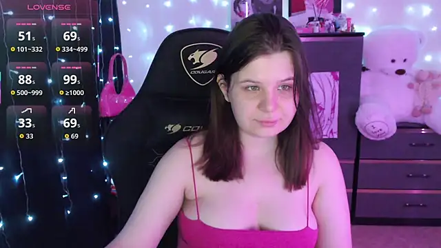 AmyVibess online show from 13, 9, 2025