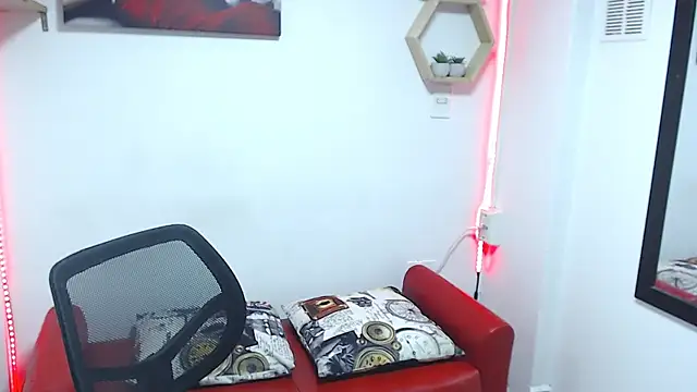 DIVAX MONSERRAT online show from 29, 9, 2025