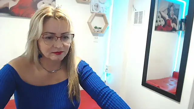 DIVAX MONSERRAT online show from 13, 11, 2025