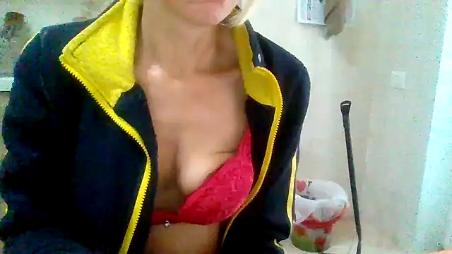 Kelly80 online show from 9, 2, 2026