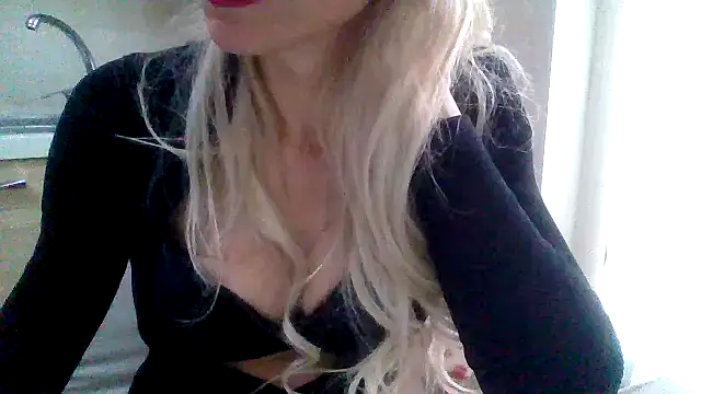 Kelly80 online show from 22, 4, 2026