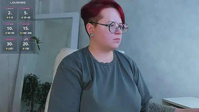 Michelle Wilsson online show from 4, 11, 2025