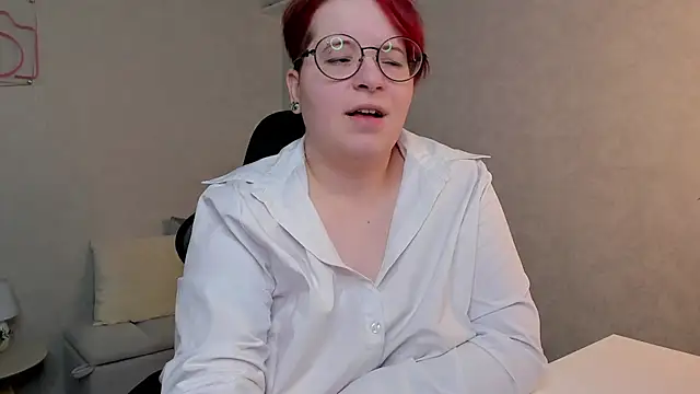 Michelle Wilsson online show from 8, 11, 2025