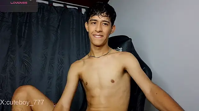 Danny cute 05 online show from 8, 1, 2026