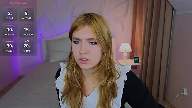 Iris Rain online show from 28, 10, 2025