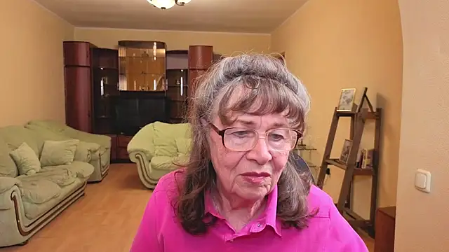 Betty Brick online show from 15, 5, 2026