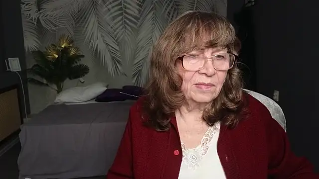 Betty Brick online show from 19, 4, 2026