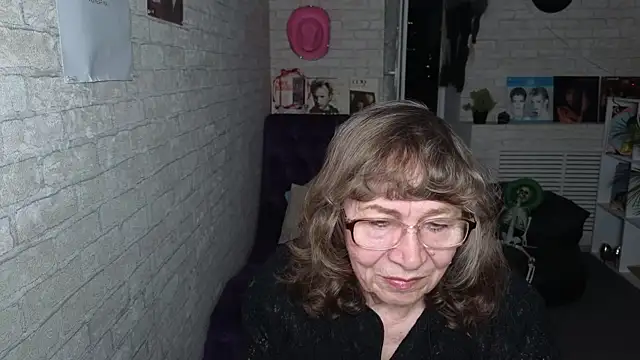 Betty Brick online show from 22, 5, 2026