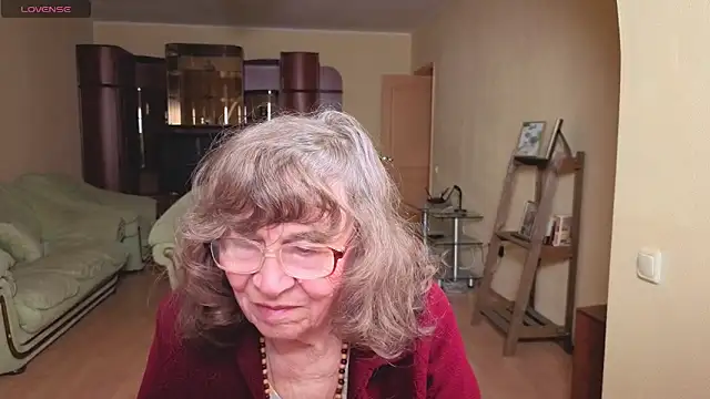 Betty Brick online show from 29, 4, 2026