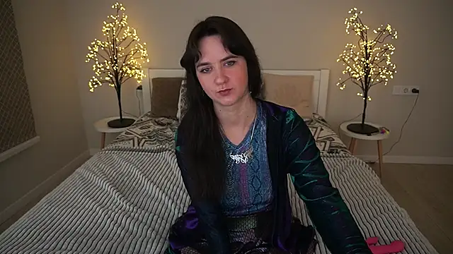 BerryDiva online show from 10, 9, 2025