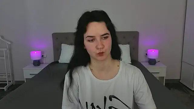 BerryDiva online show from 24, 4, 2026