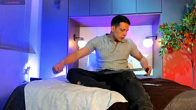 Dustin Sonne online show from 5, 2, 2026