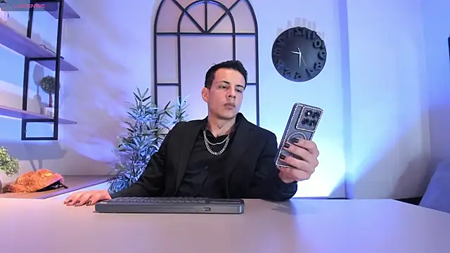 Dustin Sonne online show from 22, 10, 2025