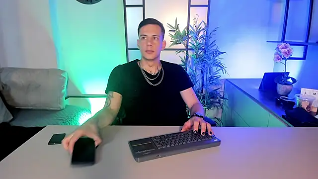 Dustin Sonne online show from 3, 4, 2026