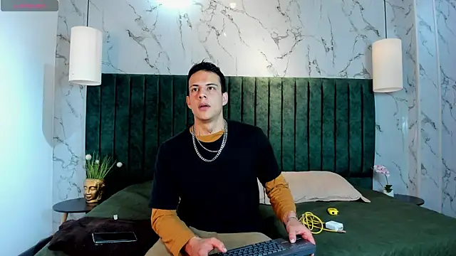 Dustin Sonne online show from 23, 11, 2025