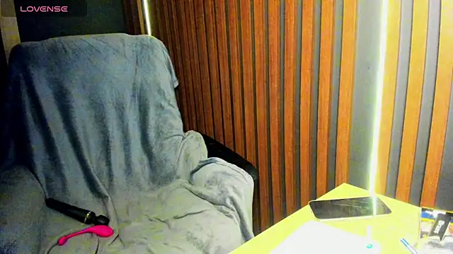 Antonia Ivy online show from 24, 3, 2026