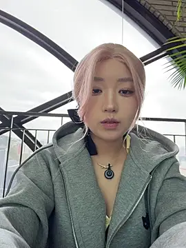 winter11 online show from 6, 4, 2026