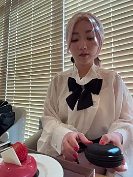 Snapshot of winter11 chatting on 6, 2, 2026 winter11 online show from 6, 2, 2026