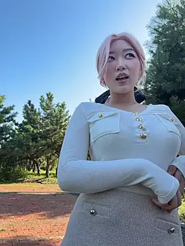 winter11 online show from 8, 10, 2025