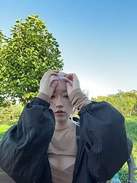 winter11 online show from 16, 10, 2025