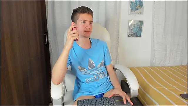 ThiagooJames online show from 10, 9, 2025