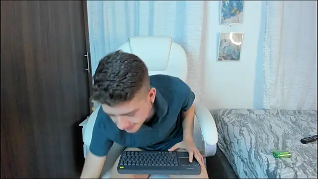 ThiagooJames online show from 23, 9, 2025