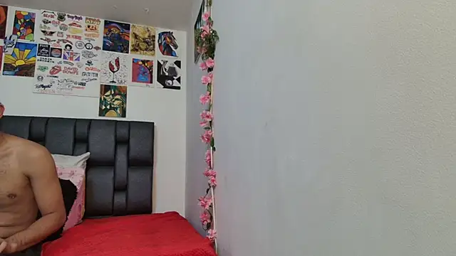 ashtoncooperr online show from 8, 9, 2025