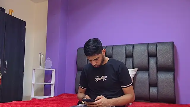 ashtoncooperr online show from 23, 9, 2025