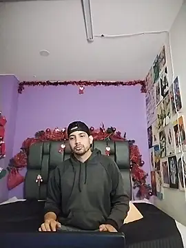 ashtoncooperr online show from 4, 12, 2025