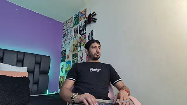 ashtoncooperr online show from 4, 11, 2025