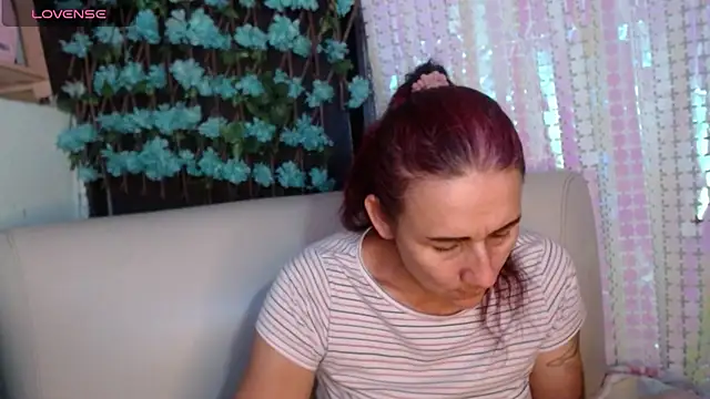 darling hott online show from 10, 7, 2026