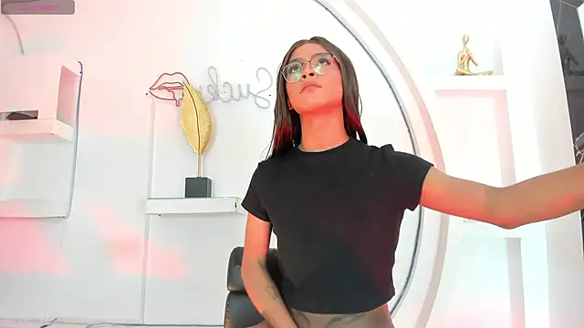 Vicky Hottman online show from 11, 9, 2025