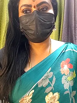 honey-flower online show from 4, 11, 2025