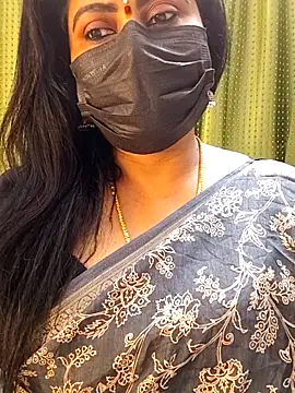 honey-flower online show from 6, 11, 2025