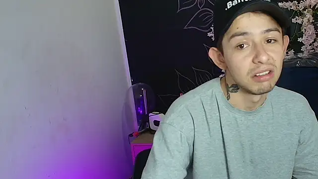 Aleecandrews online show from 12, 11, 2025