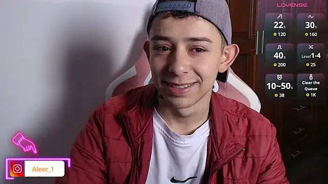 Aleecandrews online show from 7, 10, 2025