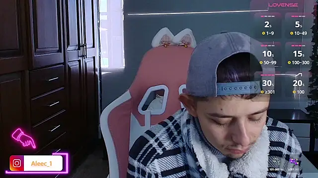 Aleecandrews online show from 3, 10, 2025