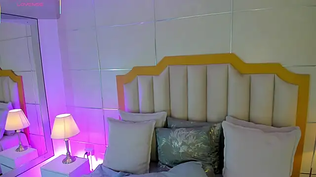 MaddieParker online show from 17, 12, 2025