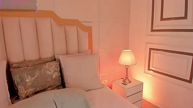 MaddieParker online show from 17, 4, 2026