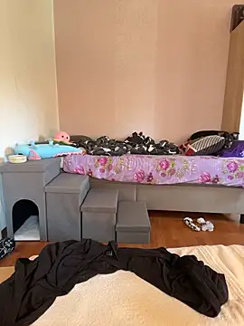 Seductively4 20 online show from 2, 4, 2026