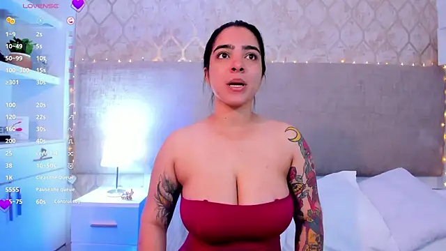 KamilaBetancourt online show from 9, 2, 2026