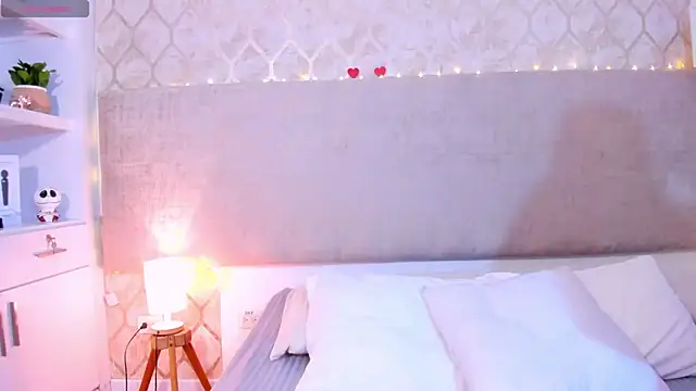 KamilaBetancourt online show from 27, 10, 2025