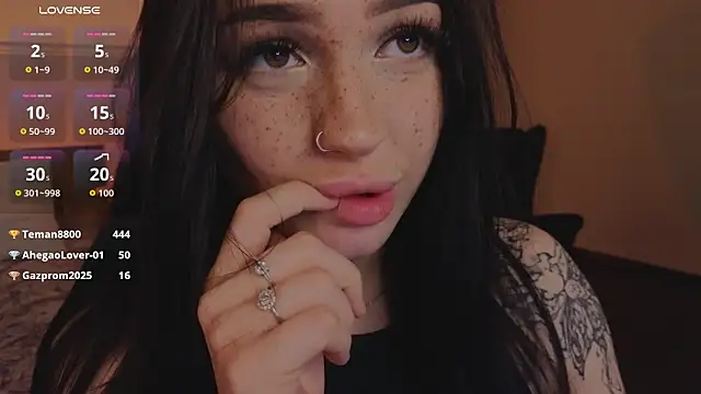 honey     bunny online show from 23, 4, 2026