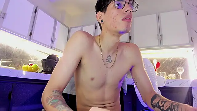 david huge online show from 28, 11, 2025