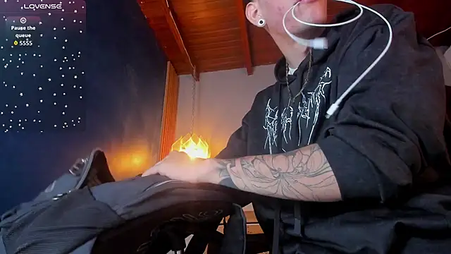 david huge online show from 16, 12, 2025