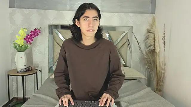 ryo light online show from 19, 12, 2025