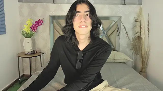 ryo light online show from 19, 12, 2025